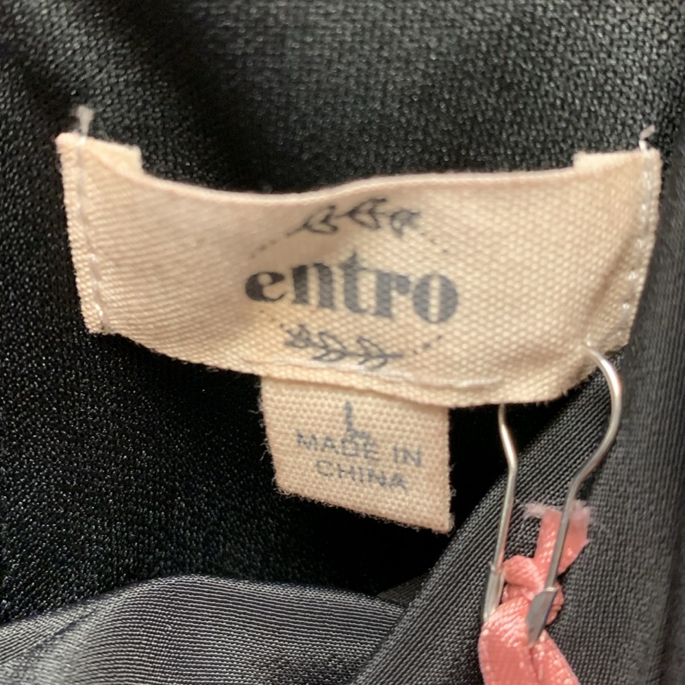 Entro Romper - Picture 11 of 13